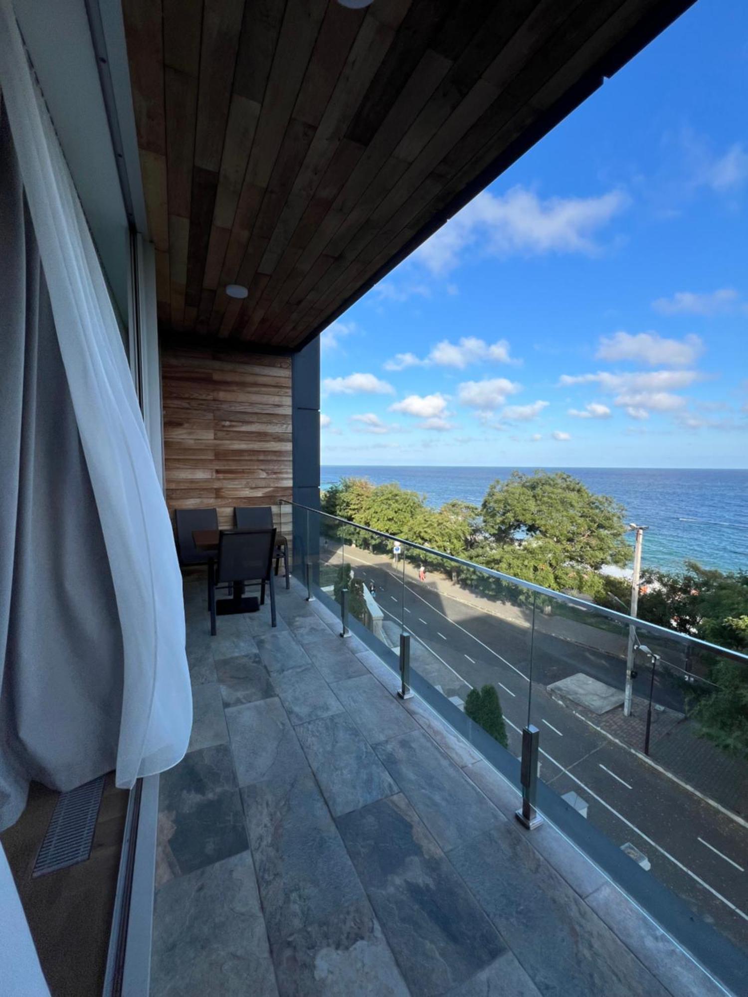 Apartments near the sea Одесса Экстерьер фото